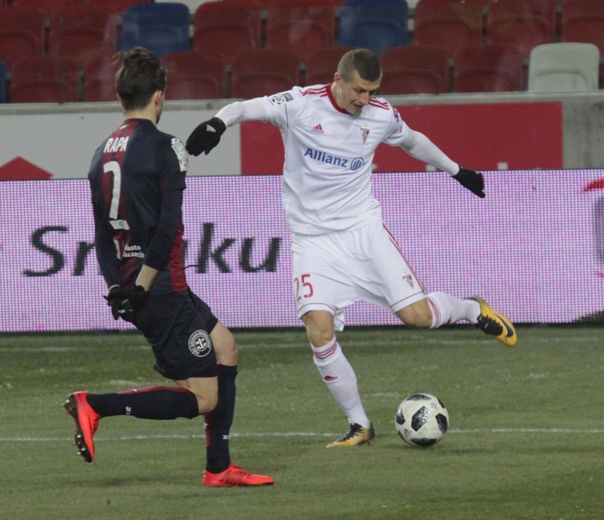 28.02.2018 zabrze mecz ekstraklasy gornik zabrze pogon...