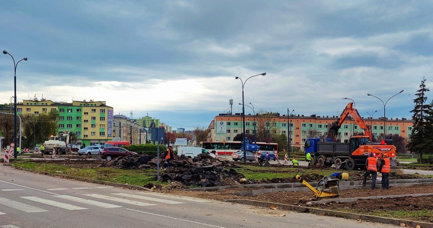 Trwa budowa ronda w dzielnicy Gołonóg. Od 7 listopada...