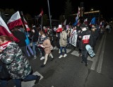 Marsz Tysiąca Flag w Koszalinie. Kolejny protest na ulicach miasta [NOWE ZDJĘCIA]
