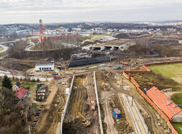 Kraków. Większe koszty budowy Trasy Łagiewnickiej. Trzeba poprawić przystanek dla pielgrzymów [ZDJĘCIA]