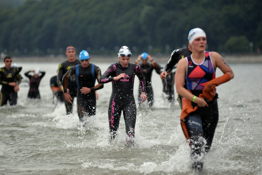 Triathlon Gdańsk 2017. Start w niedzielę na plaży w Brzeźnie [TRASA,UTRUDNIENIA]