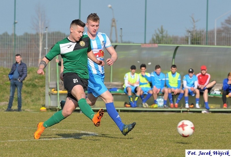 IV liga: Leśnik Manowo - MKP Szczecinek 0:2 [ZDJĘCIA]