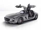 Mercedes SLS AMG teraz jeszcze mocniejszy. Zobacz zdjęcia