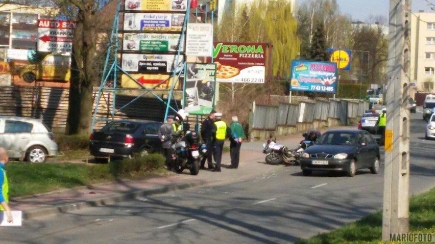 32-letni policjant krapkowickiej drogówki doznał niegroźnych...