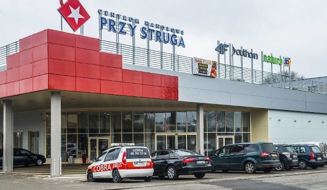 Nowe Centrum Handlowe Przy Struga w Radomiu zainauguruje swoją działalność w sobotę, 18 marca o godzinie 11. Dla klientów przewidziano wiele konkursów i koncerty gwiazd.