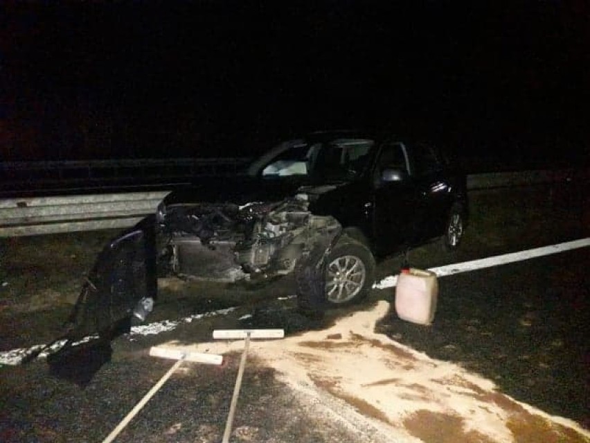 Wypadek na autostradzie A1. Na wysokości Waćmierza niedaleko...