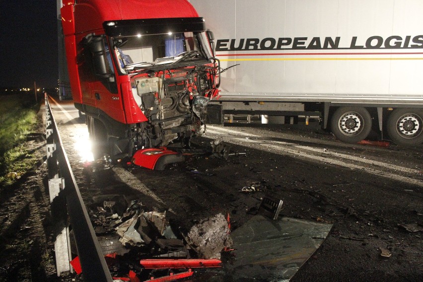 Tragiczny wypadek na obwodnicy Opoczna. Zginęli mała...