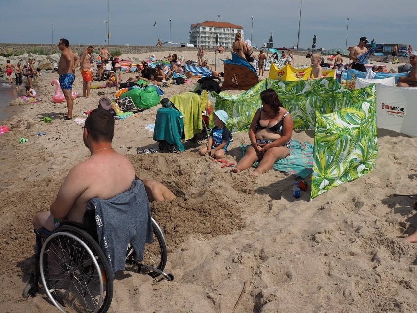 Upalnie na plaży w Darłówku Zachodnim. Zobacz zdjęcia