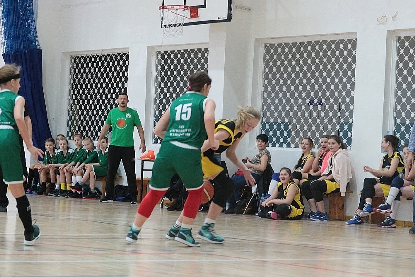 Unia Basket U13 kontra Machynia Basketball Academy [WIDEO, ZDJĘCIA]