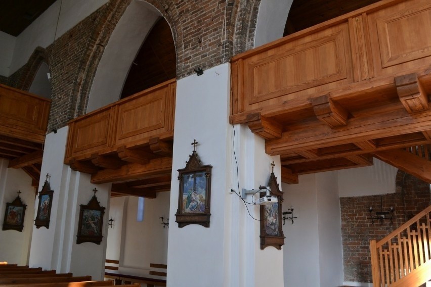 Odnowione wnętrze kościoła w Cedrach Wielkich
