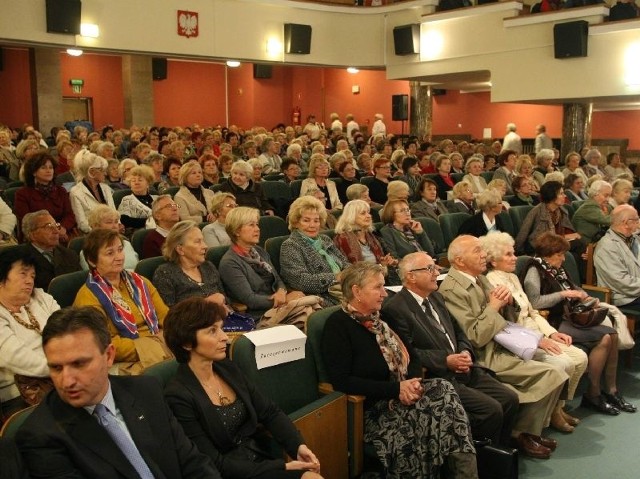 Na wykładzie inaugurującym rok akademicki sala pękała w szwach.