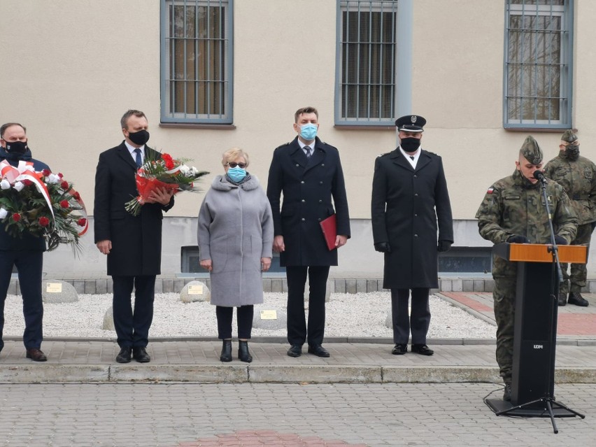 Obchody Dnia Żołnierzy Wyklętych  w Sandomierzu. Apel pamięci i uroczystość na Cmentarzu Katedralnym [DUŻO ZDJĘĆ]
