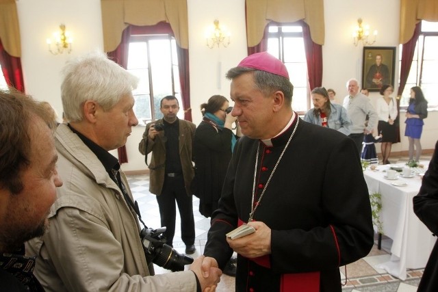 W wielką sobotę wrocławianie spotkali się z arcybiskupem Józefem Kupnym