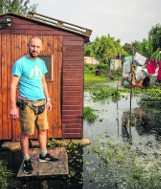 Ulewa zalała domek rodziny z działek