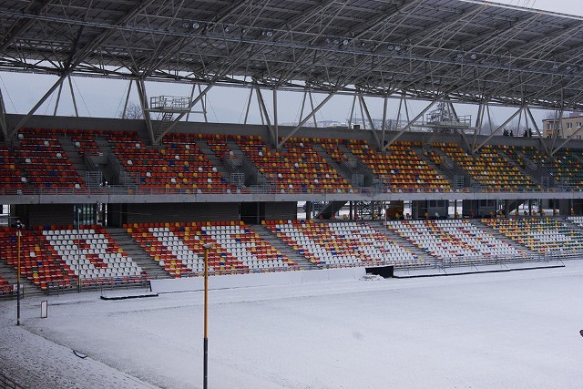 Powstający nowy stadion Podbeskidzia Bielsko-Biała prezentuje się coraz okazalej.