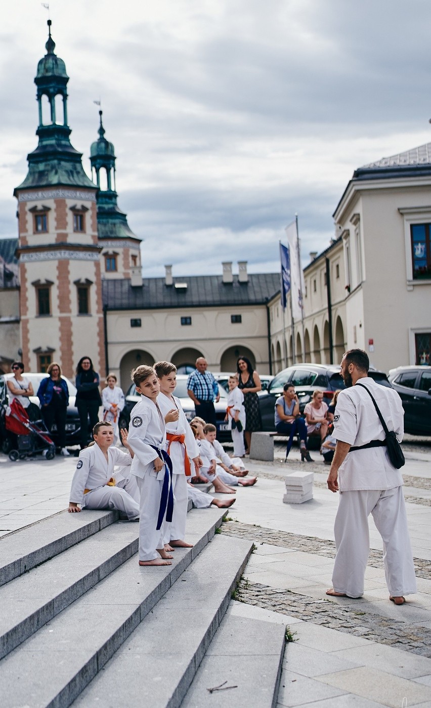 Ciekawy promocyjny film klubu karate SHIRO. Był nagrywany w Kielcach. Warto zobaczyć [WIDEO, ZDJĘCIA]