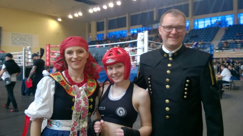 Kickboxing. Gabriela Migda z UKS Evan Mistrzynią Polski! [Zdjęcia]