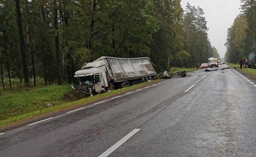 Tatarowce. Prokuratura wszczeła śledztwo ws. wypadku, w którym zginął ojciec z trójką dzieci. Matka wciąż walczy o życie