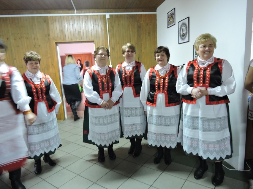 Święto Fafernucha w Golance, 2018. Posłowie, starosta i wójtowie gnietli ciasto. Zdjęcia