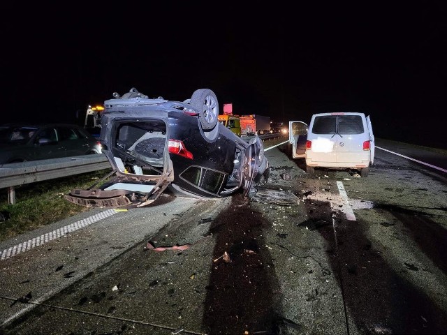 Do karambolu na autostradzie A2 doszło w czwartek 29 grudnia około godziny 22.00.