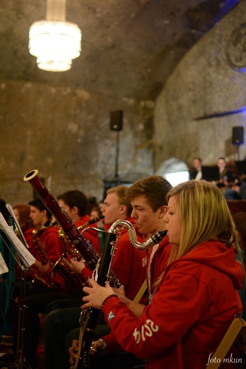Młodzi Polacy, Szkoci i Niemcy zagrali Koncert Gorących Serc...