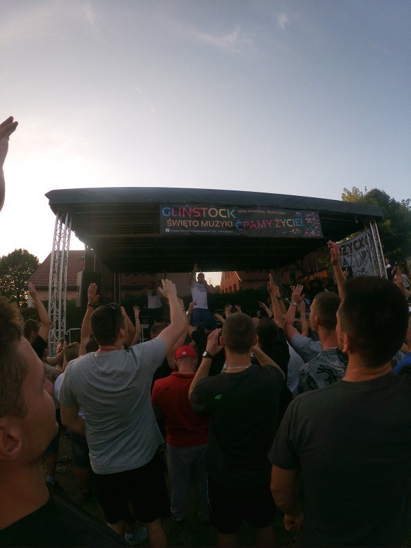 Peja na mini festiwalu muzycznym Gliństock 2019 w Glińsku...