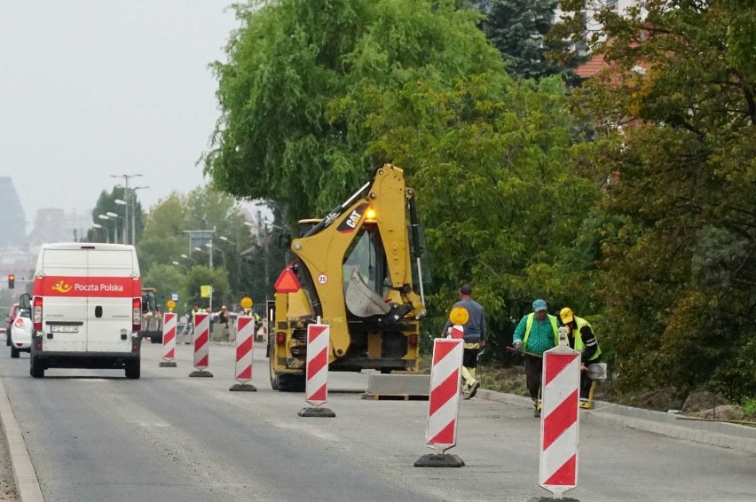 Remont ulicy Warszawskiej, na odcinku od skrzyżowania z...