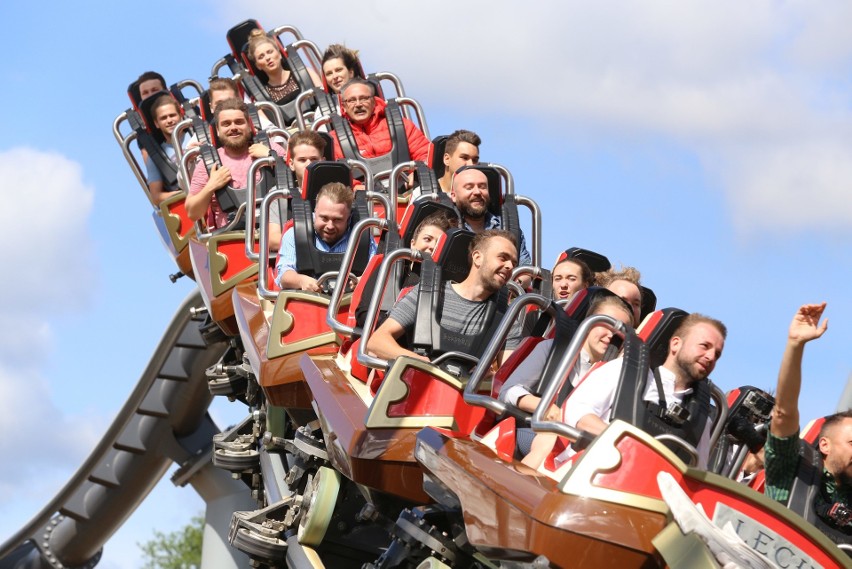 Legendia: Lech Coaster [OTWARCIE 1 LIPCA] Pierwszy przejazd za nami WIDEO, ZDJĘCIA