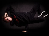 Bartosz Bandura z Gorzowa, czyli b-boy Skoora, będzie nas uczył, jak tańczyć breakdance