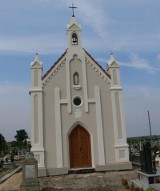 Po kilku latach starań dobiega końca remont kaplicy Rodziny Dolańskich na cmentarzu w Grębowie 