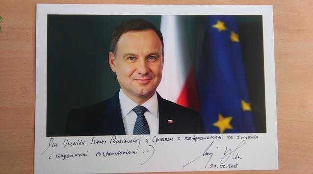 Prezydent Polski Andrzej Duda podziękował uczniom Szkoły...
