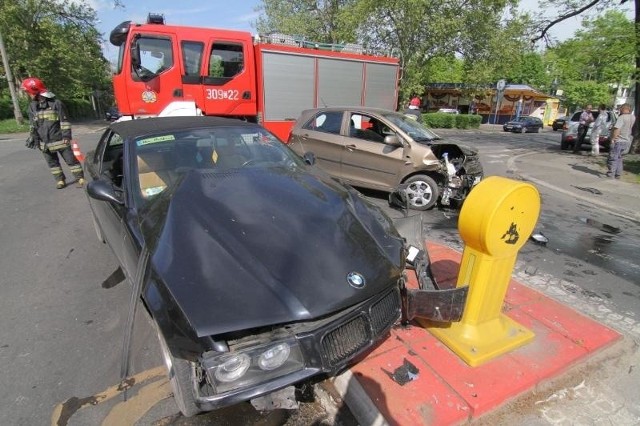 Wypadek na skrzyżowaniu Sudeckiej i Jaworowej, 08.05.2015 r.