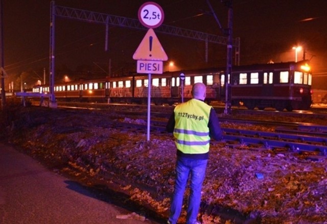 Pociąg potrącił kobietę. Maszynista był pewien, że zginęła. na szczęście kobieta przeżyła i nic jej nie zagraża