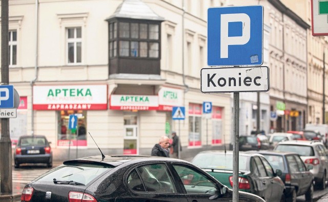 Od lipca ubiegłego roku za parkowanie w centrum Bydgoszczy płacimy tylko od poniedziałku do piątku