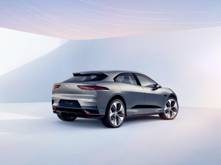 Jaguar I-Pace...