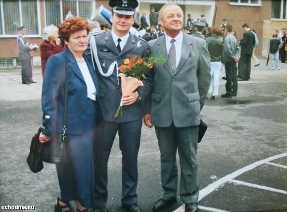 Stewardessa z Białegostoku, babcia i wnuk z Gorzowa, pilot z Radomia. Wszyscy zginęli pod Smoleńskiem