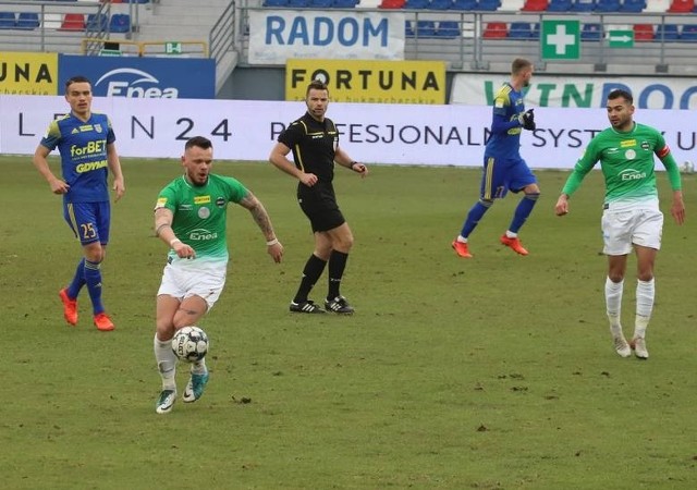 Arka Gdynia - Radomiak Radom ONLINE. Gdzie oglądać w telewizji? TRANSMISJA TV NA ŻYWO