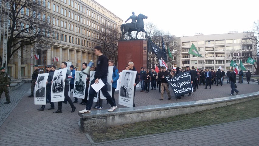 Marsz Żołnierzy Wyklętych w Katowicach Uczcili pamięć...