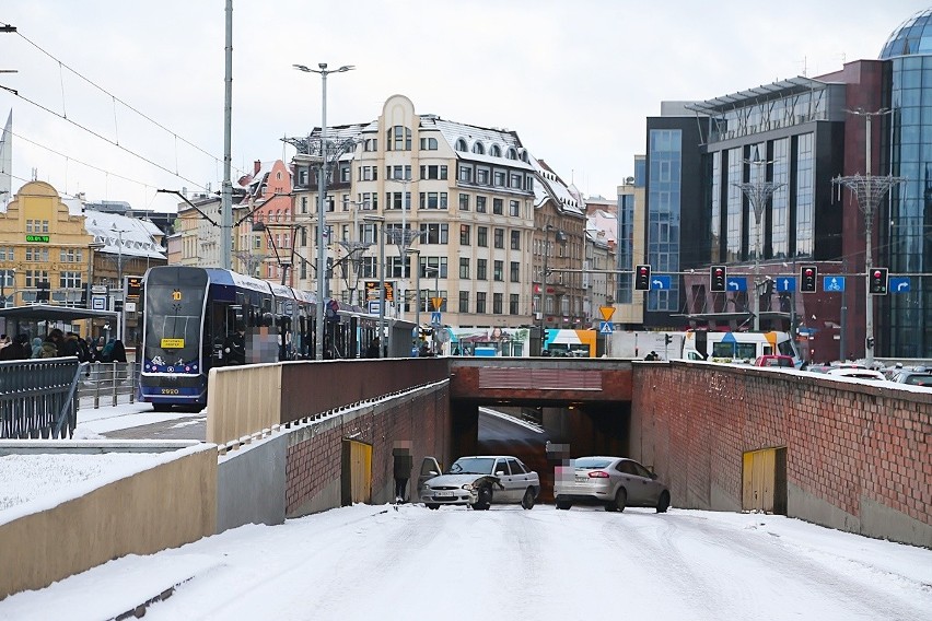 Wypadek w tunelu pod Placem Dominikańskim