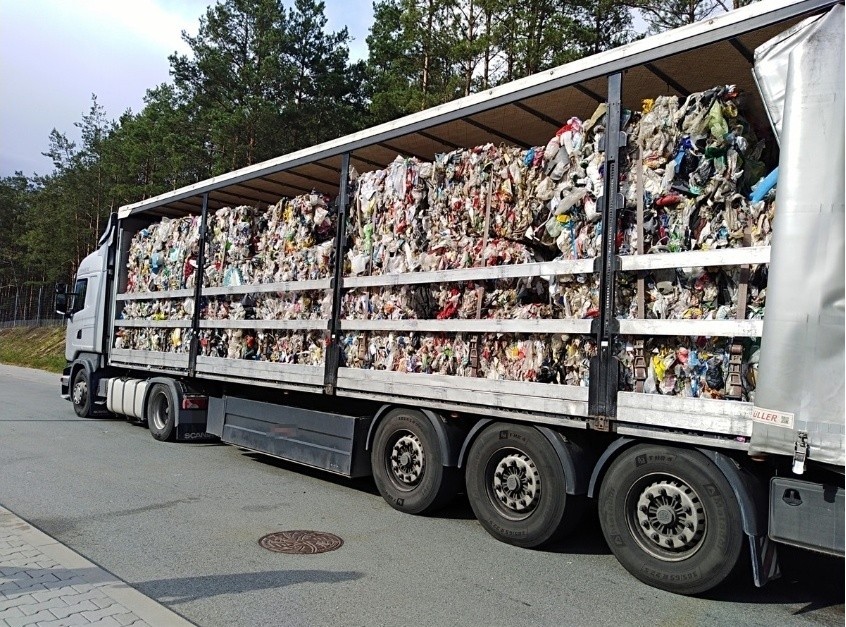 24-tony nielegalnych śmieci z Litwy miały trafić pod Toruń