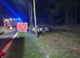 Tragiczny wypadek w Janowie w województwie mazowieckim. Strażacy znaleźli dwa zwęglone ciała w samochodzie