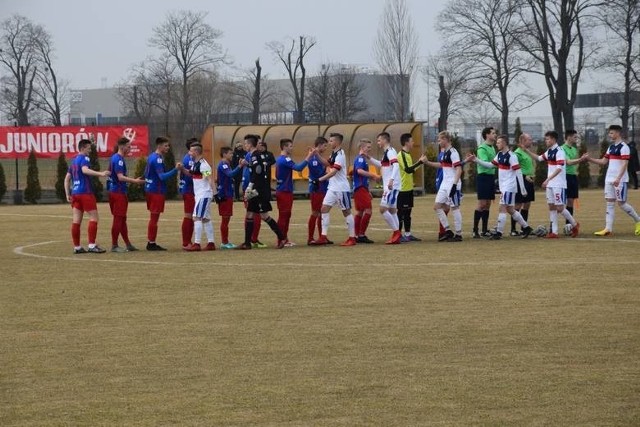 Wydział Gier Opolskiego Związku Piłki Nożnej przedstawił ostateczny skład lig na szczeblu wojewódzkim w ramach zmagań młodzieżowych. Chodzi to o juniorów, juniorów młodszych, trampkarzy oraz młodzików.