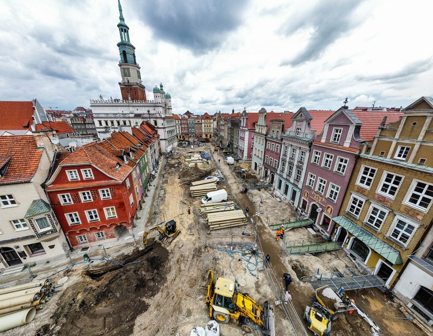 Ogródki na Starym Rynku będą pojawiały się stopniowo, wraz z...