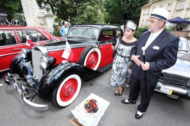 Zlot Zabytkowych Mercedesów StarDrive