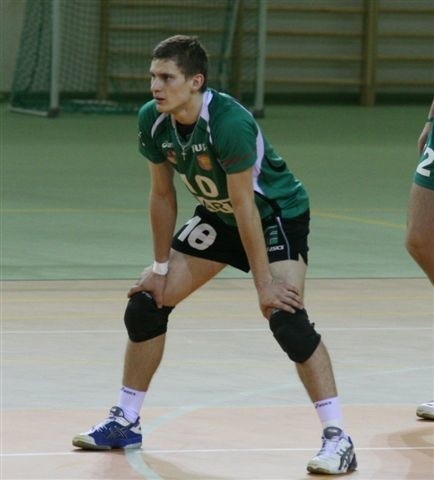 Libero pierwszego zespołu Farta Adam Swaczyna zadebiutował w sobotę w meczu Młodej Ligi.