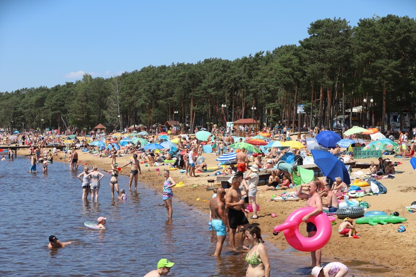 Sielpia w niedzielę 26 czerwca przeżywała prawdziwe oblężenie. Tysiące ludzi wypoczywało na Świętokrzyskiej Ibizie. Zobaczcie zdjęcia