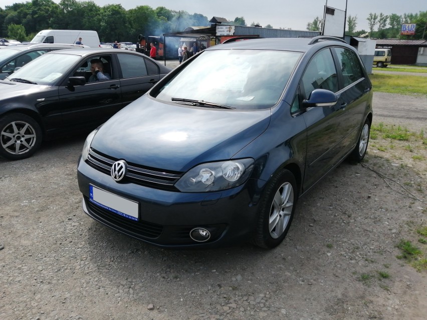 2. Volkswagen Golf Plus. Silnik 2,0 diesel, rok produkcji...