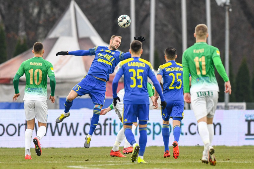 Fortuna 1. Liga. Radomiak - Arka Gdynia. 6.12.2020. Oceniamy piłkarzy żółto-niebieskich po bezbramkowym remisie w Radomiu