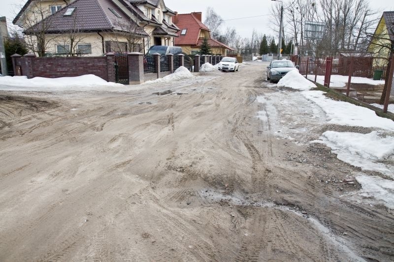 Z relacji mężczyzny wynika, że ciężko się tędy poruszać...