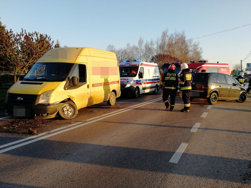 Wypadek w Bilczycach. Dwie osoby poszkodowane